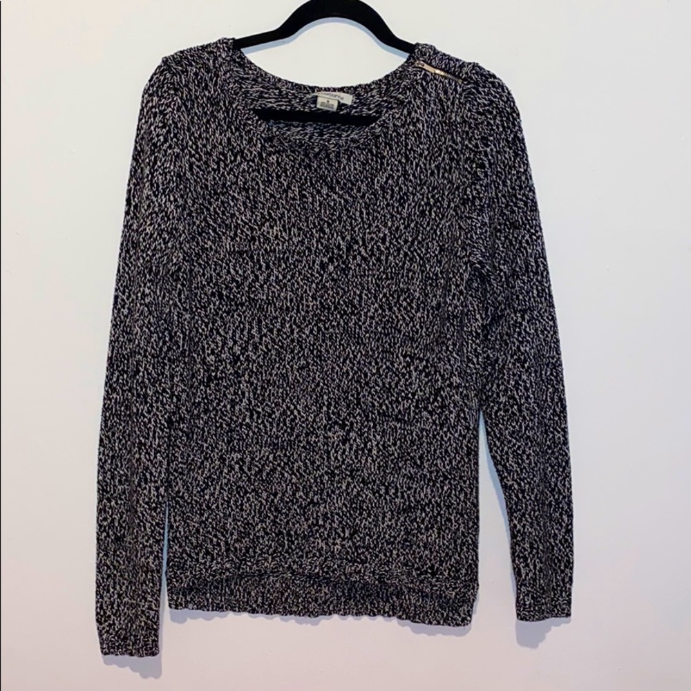 Sweater top